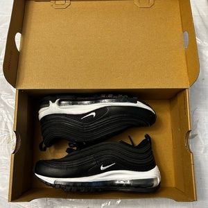 Nike air max 97’ woman size 6.5
